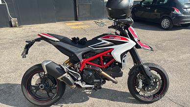 Hypermotard 821 sp