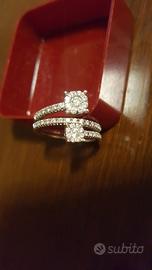 anello stroili petali oro