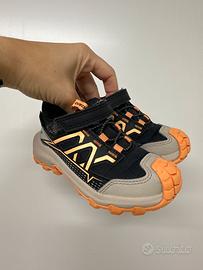 Scarpe trekking bimbo