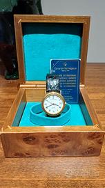 Orologio Girard-Perregaux con scatola in radica