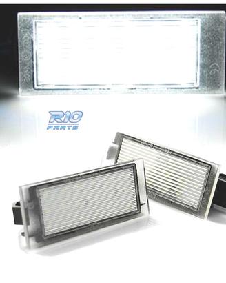 LUCI TARGA A LED RENAULT CLIO MEGANE LAGUNA TWINGO
