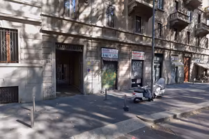 Garage in viale Piceno cancelli autoamtici