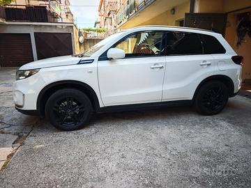 Suzuki Vitara Hybrid 1400 GPL 