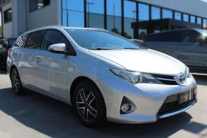 TOYOTA Auris Touring Sports 1.8 Hybrid Lounge