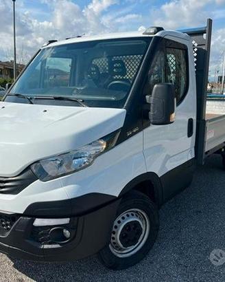 Iveco daily 35s12 cassone fisso mt 4.80