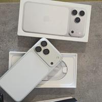 iPhone 17 pro max 256GB silver batteria 100%