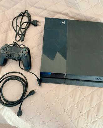 PS4 500GB + DualShock 4 + 7 giochi