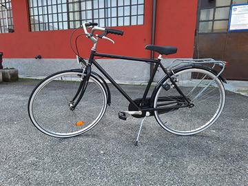 bicicletta uomo nera
