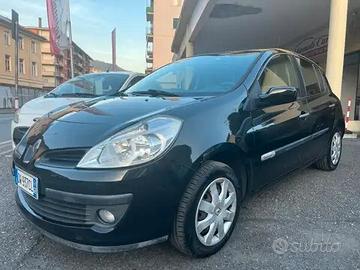 Renault Clio 1.2 16V 5 porte Rip Curl 100cv