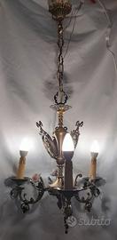 Lampadario a sospensione in bronzo e capodimonte