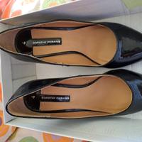 scarpe  donna nero lucido mai usate