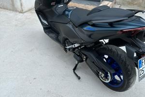 Tmax 560