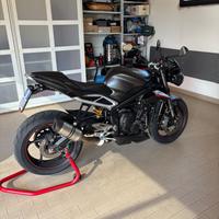 Triumph street triple 765 rs