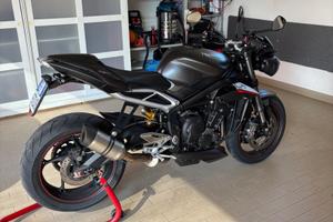 Triumph street triple 765 rs