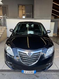 Lancia Ypsilon full optional