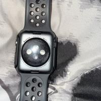 Apple watch serie 3 nike