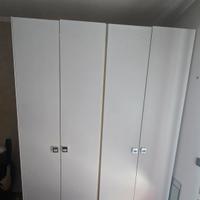 Armadio 4 ante bianco con luci a led