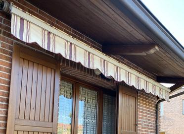 Tenda da sole motorizzata