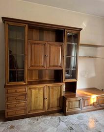Mobile in legno massello - come nuovo