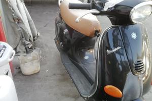Piaggio Vespa 50 Per Ricambi Anno 2013