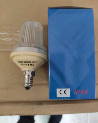 Lampada strobo 220V attacco E14 a led