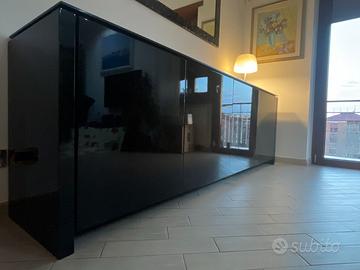 Madia Calligaris nera