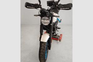 Royal Enfield Guerrilla 450 Brava Blue 