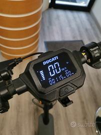 Monopattino ducati pro 2 plus 