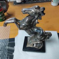 Scultura Cavallo Rampante 22cm Metallo
