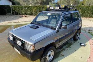 Panda 4 X4 attrezzatissima