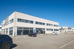 Capannone Commerciale 1000mq
