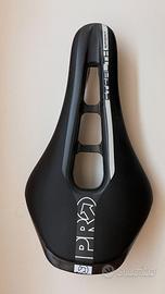 Sella PRO Stealth Sport 142mm