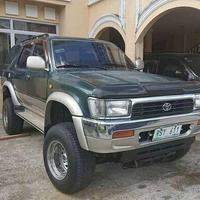 Parabrezza Toyota Hilux '89