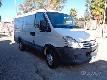 Iveco daily furgonato