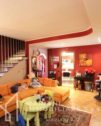 Villetta a schiera di 170 m² con 4 locali e box au
