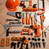 ATTREZZI GIOCATTOLO BLACK & DECKER