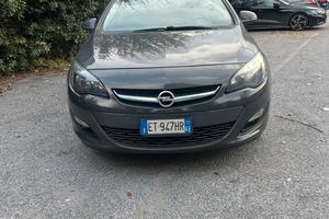 Opel Astra 1.7 CDTI 110CV 5 porte Cosmo