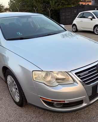 VOLKSWAGEN Passat 1.9 TDI/105CV DPF BlueMotion s