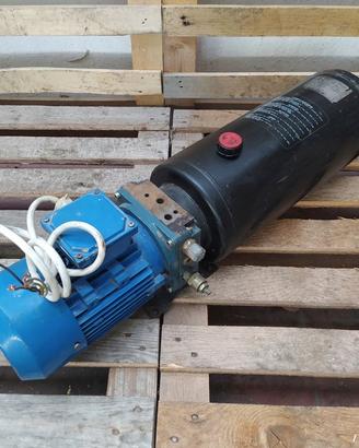 304A POMPA IDRAULICA CON SERBATOIO EIDRIVE 380V
