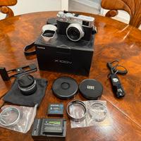 Fuji X100V con fantastici accessori