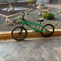 BMX  verde