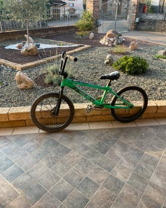 BMX  verde