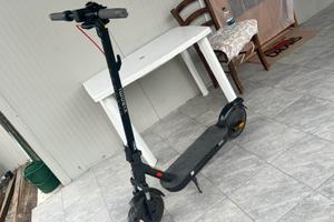 Monopattino elettrico Xiaomi scooter 5