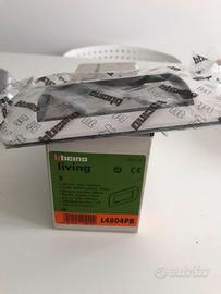 Placche ticino international L4804PB