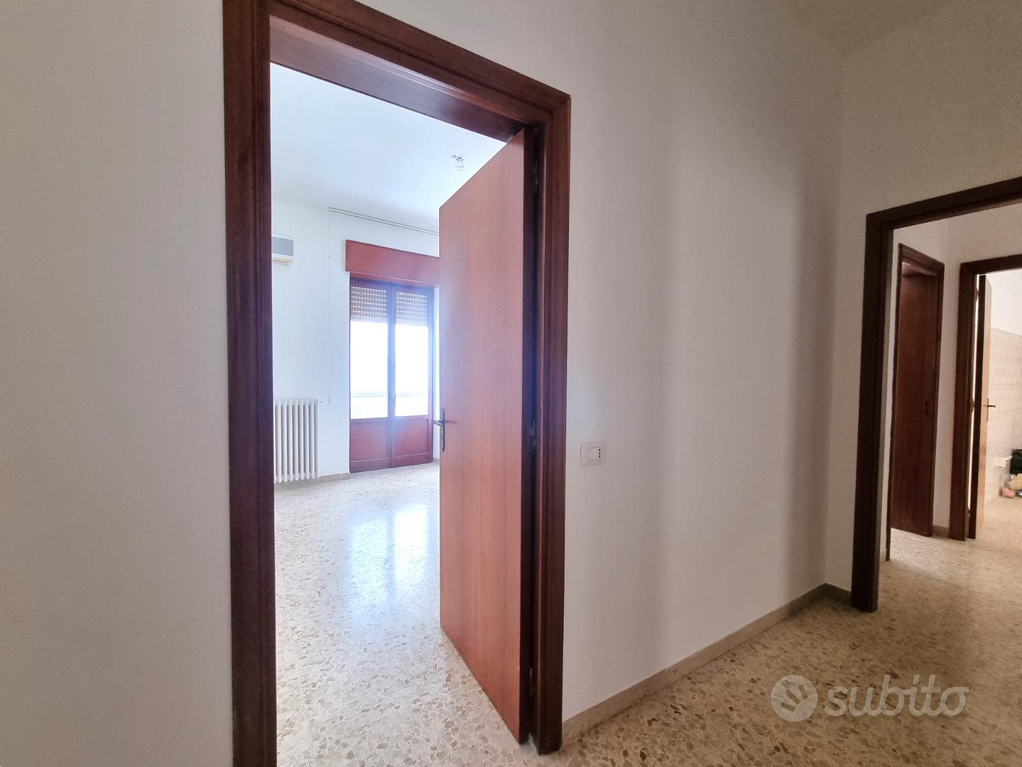 RIF.:2164 -Quadrilocale + Acc.ri Zona Piazza Verdi - Vista 5