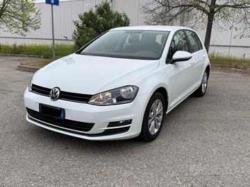 Volkswagen Golf 5 Porte Golf 5p 1.6 tdi Highline B