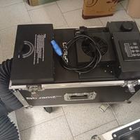 MACCHINA FUMO BASSO PROFRESSIONALE CON FLY CASE E