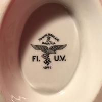 Nazismo salsiera in porcellana  tedesca