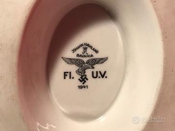 Nazismo salsiera in porcellana  tedesca