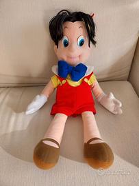 Bambola da collezione " Pinocchio"